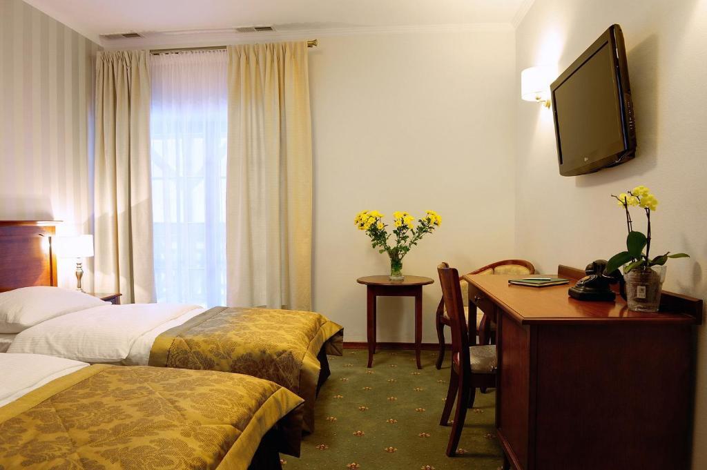Hotel Kazimierski Zdroj Janowiec Pokoj fotografie