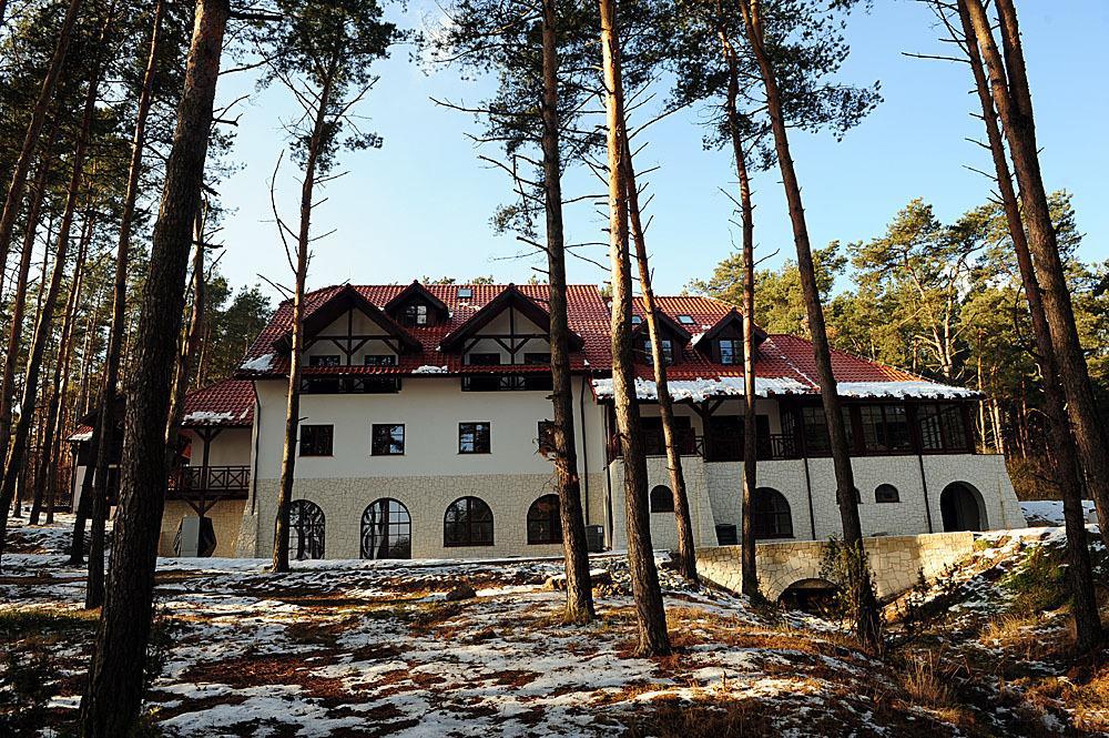 Hotel Kazimierski Zdroj Janowiec Exteriér fotografie